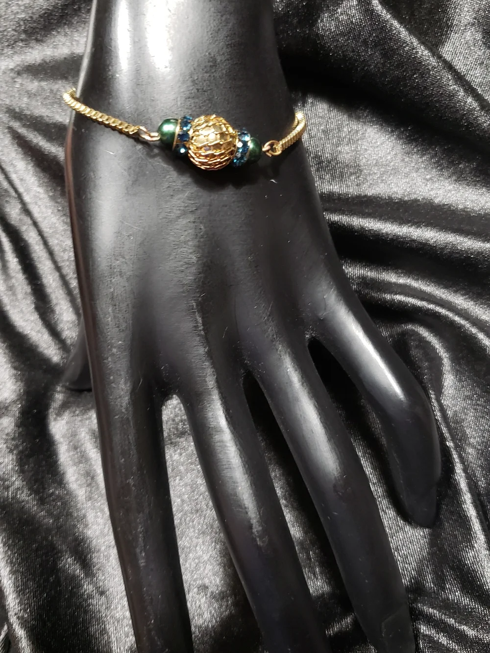 Source Unknown beautiful gold